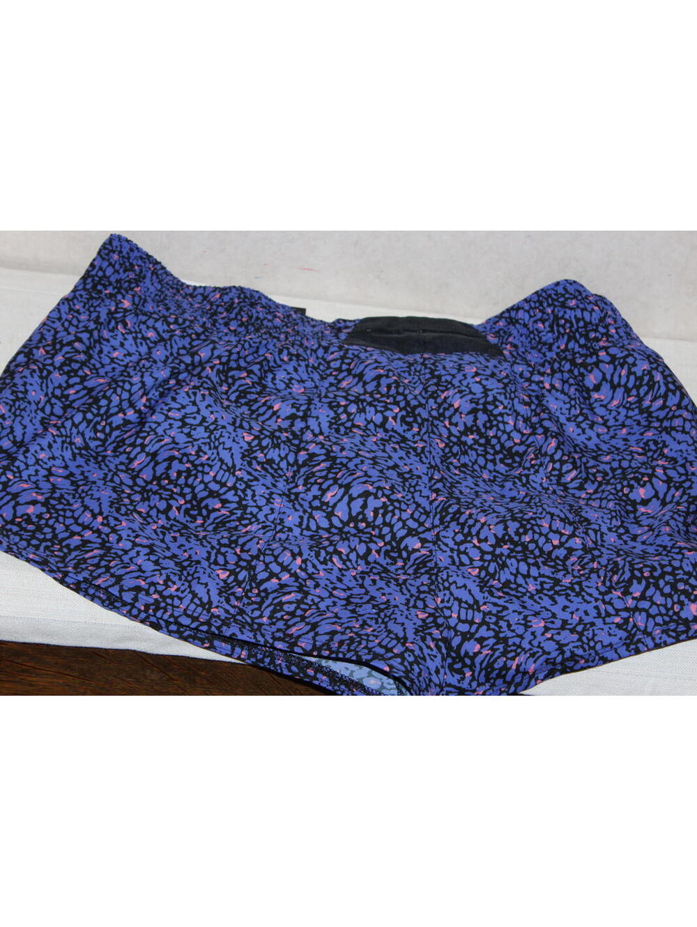 NEW Nike Dri-Fit Training Running Purple Shorts Loose Fit - Women XL - Picture 3 of 4